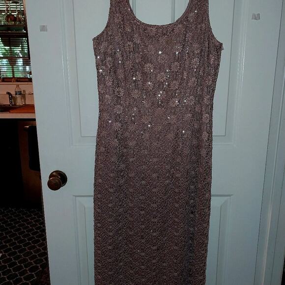 R&M Richards women's lace sequins dress SZ 16 - Picture 1 of 5